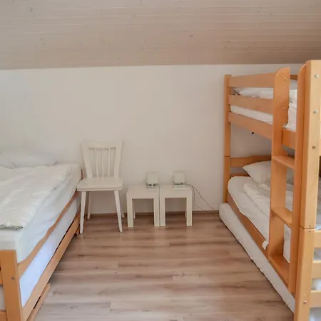 Duplex Lara