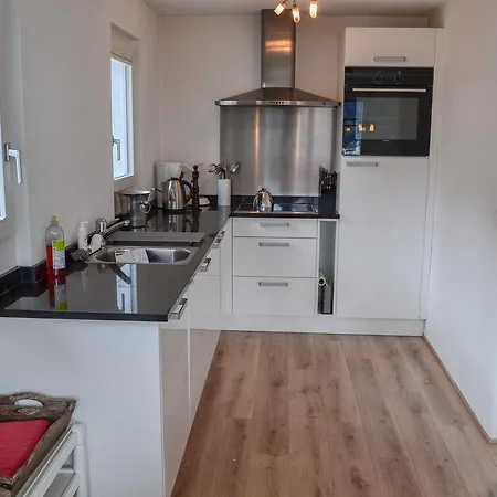 Duplex Lara